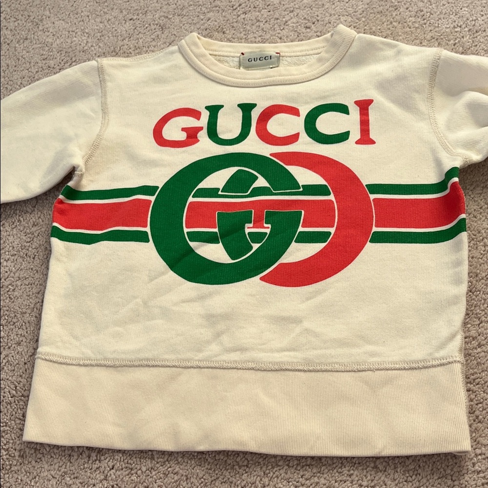 Gucci Kids Ivory Top with Red and Green Emblem